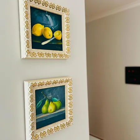 Blue Horizon Seaside Gem