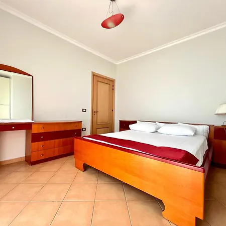 Blue Horizon Seaside Gem Апартаменты